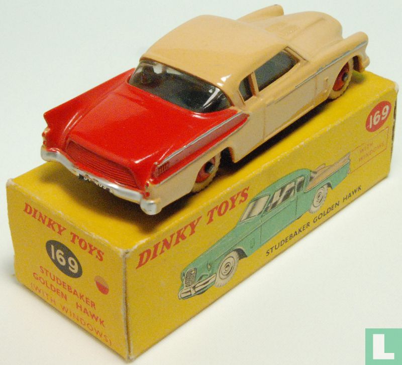 Studebaker Golden Hawk