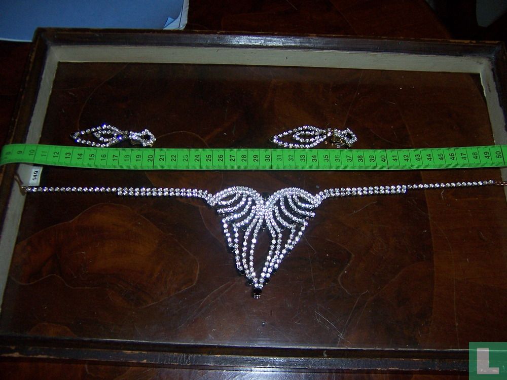 Set - Collier + oorhangers