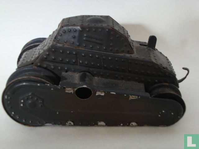 Tank