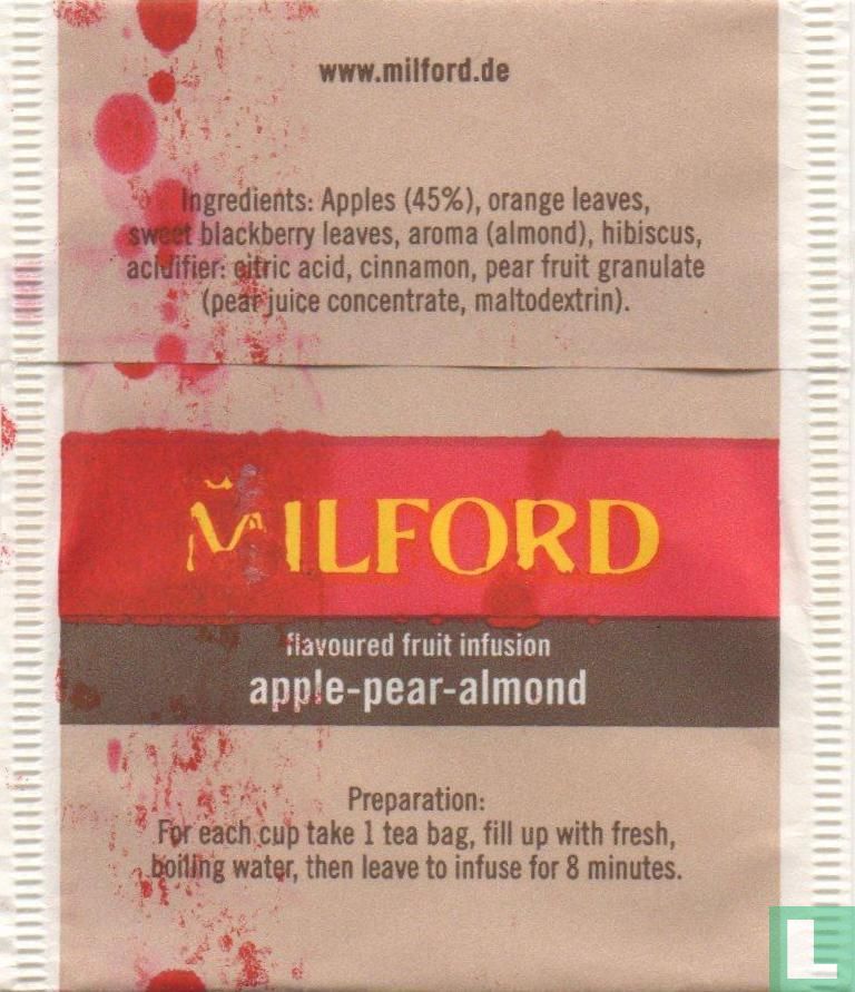 apple-pear-almond 