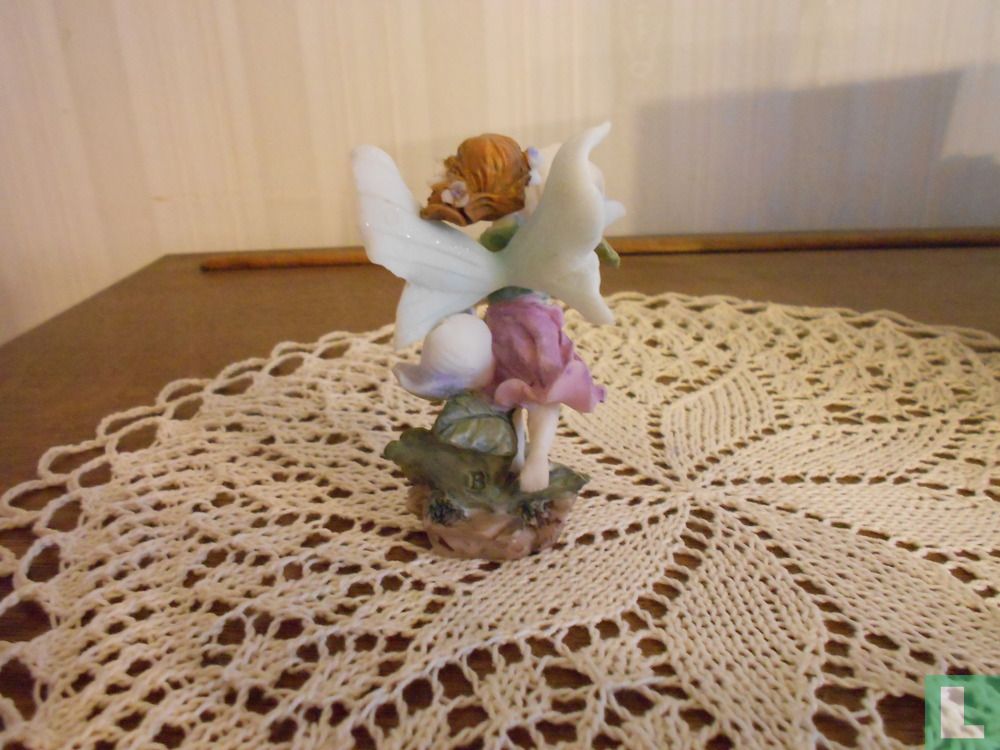 Fée aux fleurs