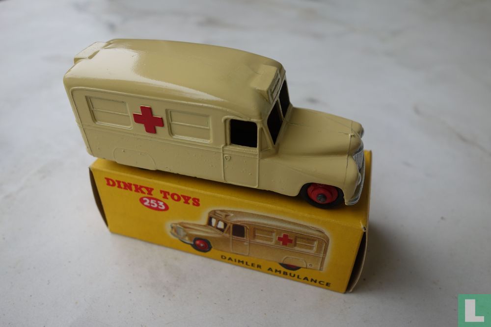 Daimler Ambulance
