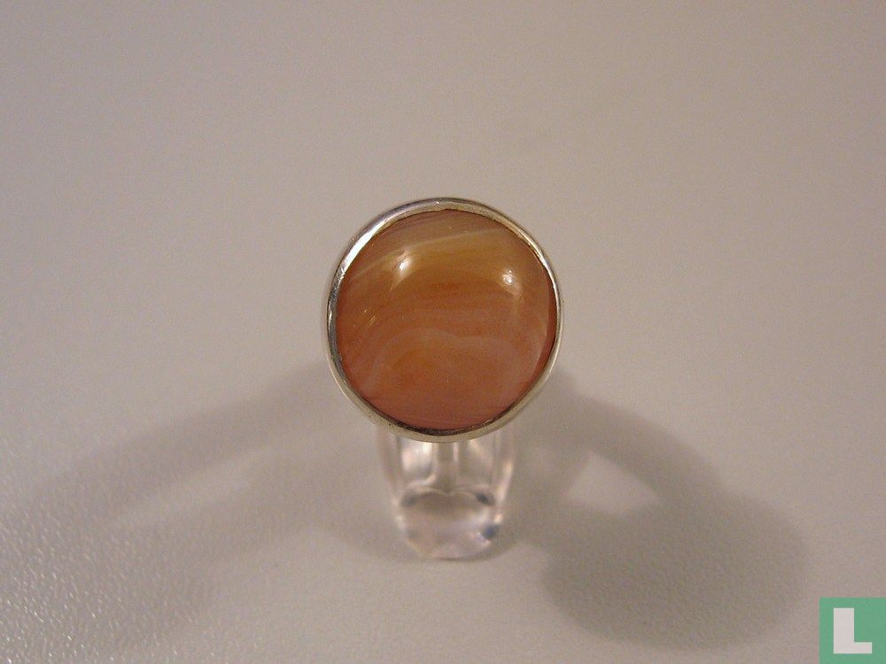 Ring met carneool