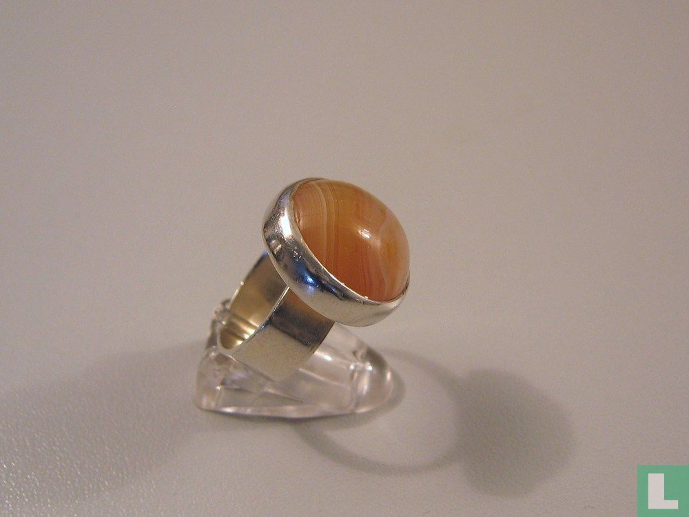 Ring met carneool