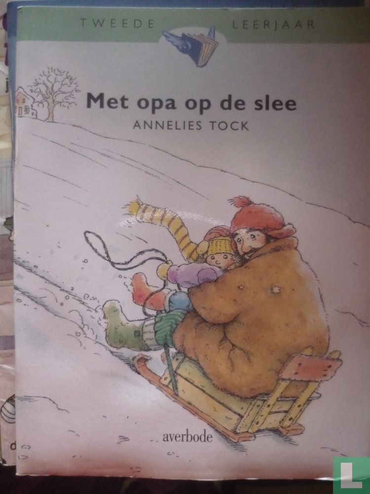 Met opa op de slee