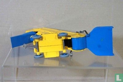 Elevator Loader 