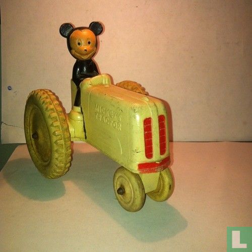 Mickey's Tractor 