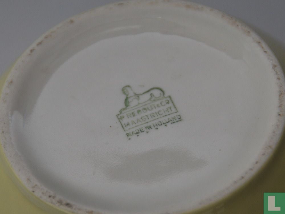 Cafetière Sphinx jaune clair
