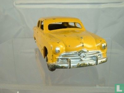 Ford Fordor Sedan