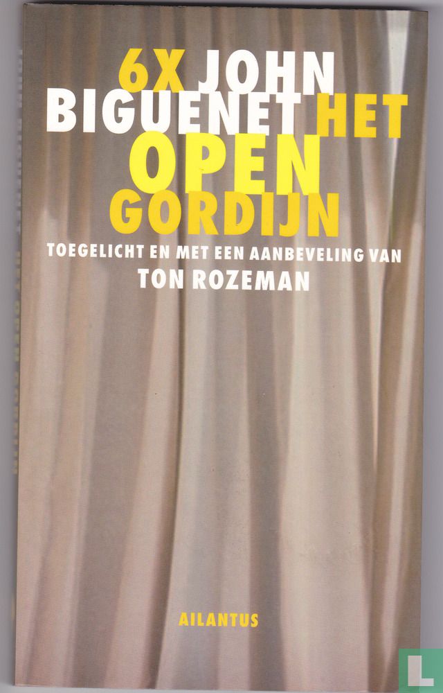 Het open gordijn