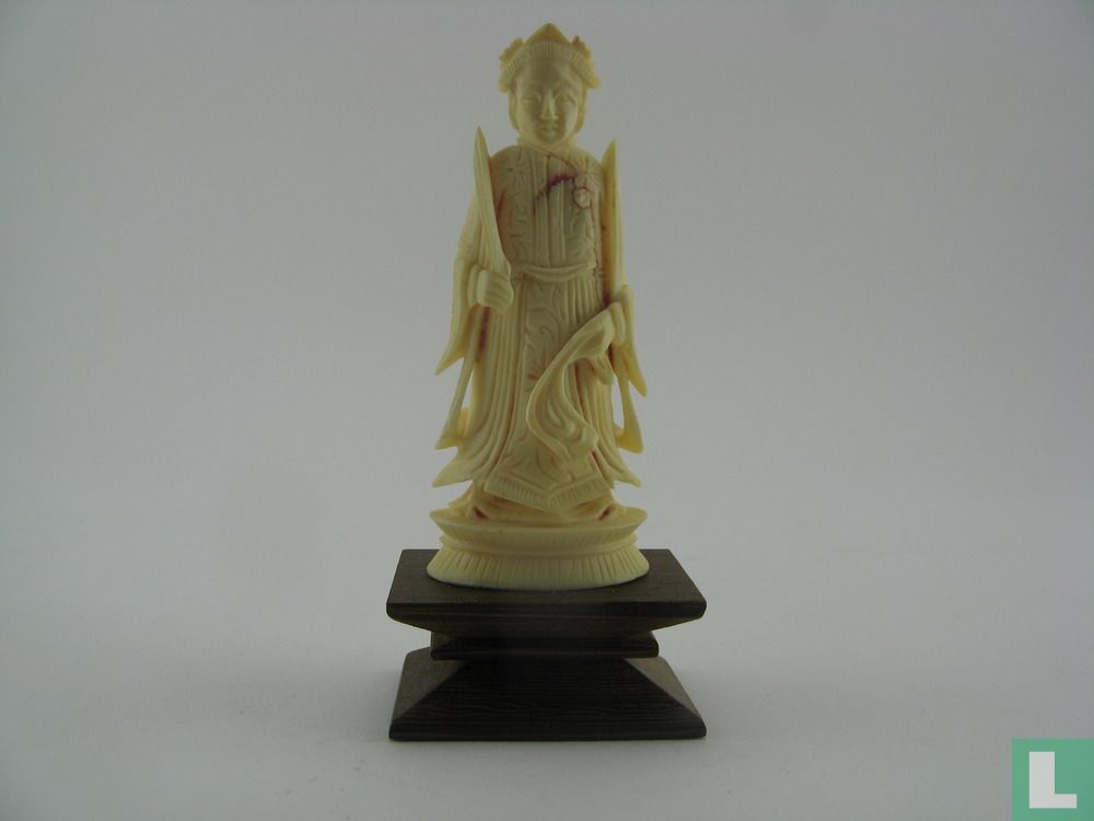 Empress ivory