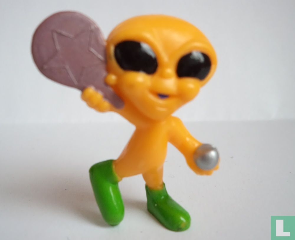 Alien Tennis