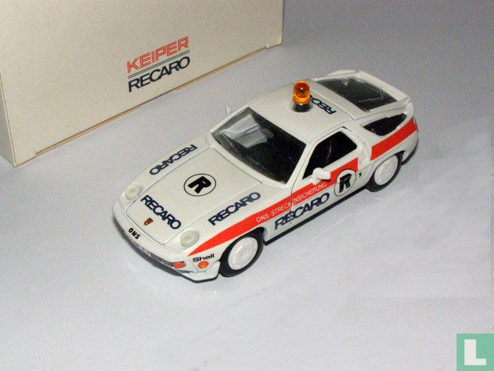 Porsche 928 RECARO 非売品　NZG model 1:43 Porsche 928 S 'Keiper Recaro' 4416/54 (1984) - NZG Modelle - LastDodo