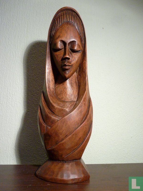 Maria beeldje