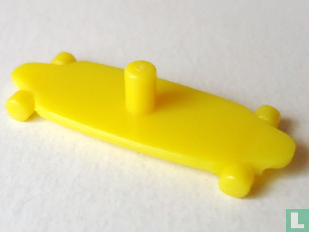 Skateboard (yellow)
