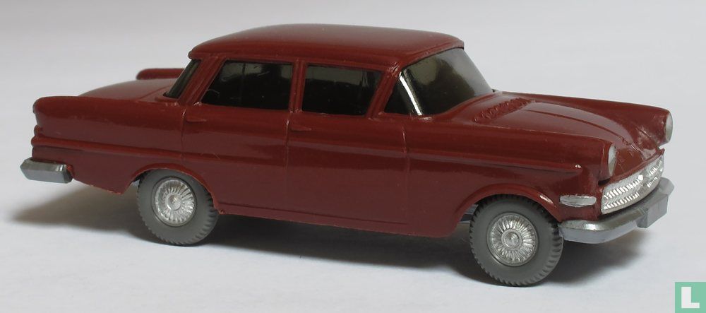 Opel Kapitan 