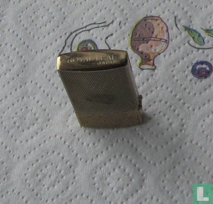 Royal Leaf