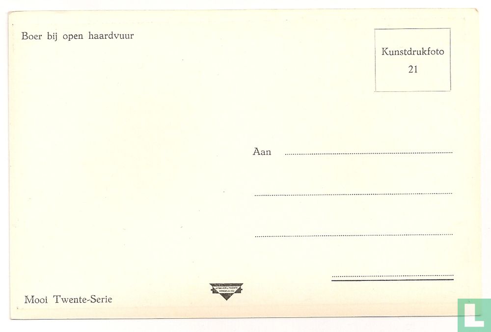 Boer bij open haardvuur