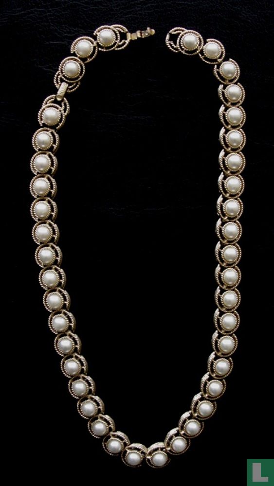 Collier Vintage TRIFARI - Plaqué Or 24 Carats Sur Cuivre - Taille Ajustable S/M/L - Occasion En Très Bon état