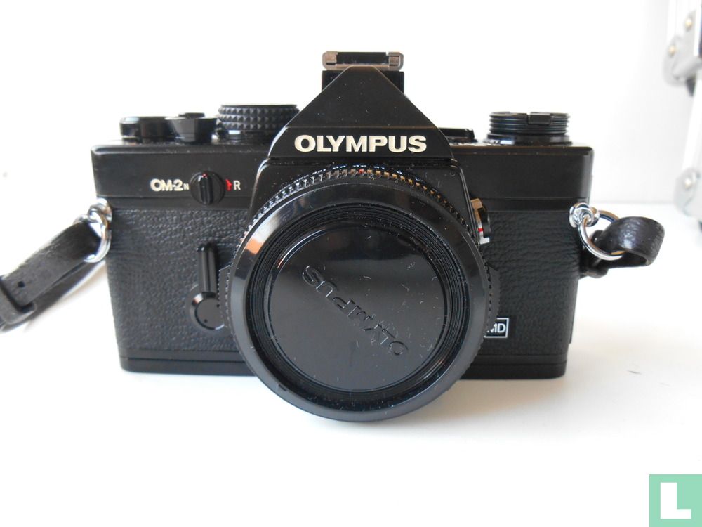 Olympus OM-2n (black)