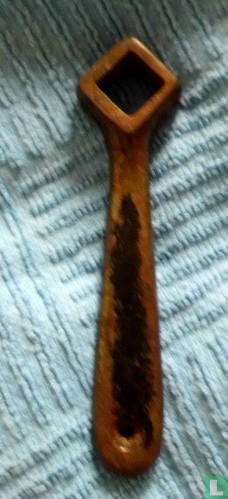 Old-fashioned key