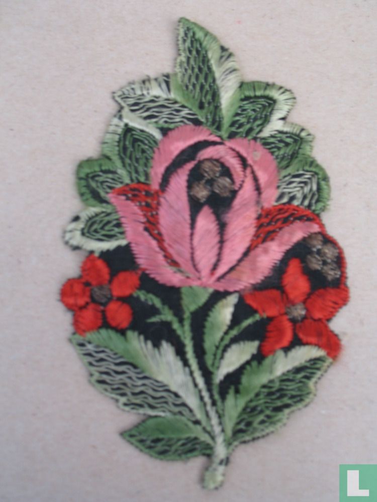 Flower arrangement