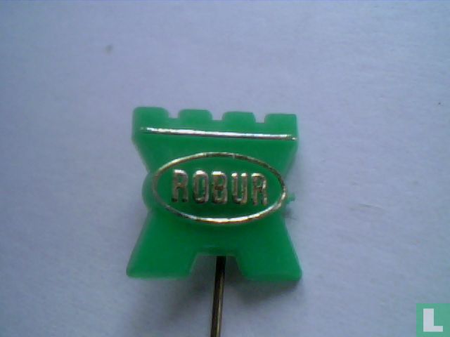 Robur