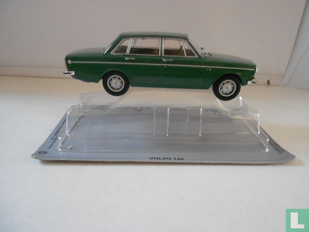 Volvo 144