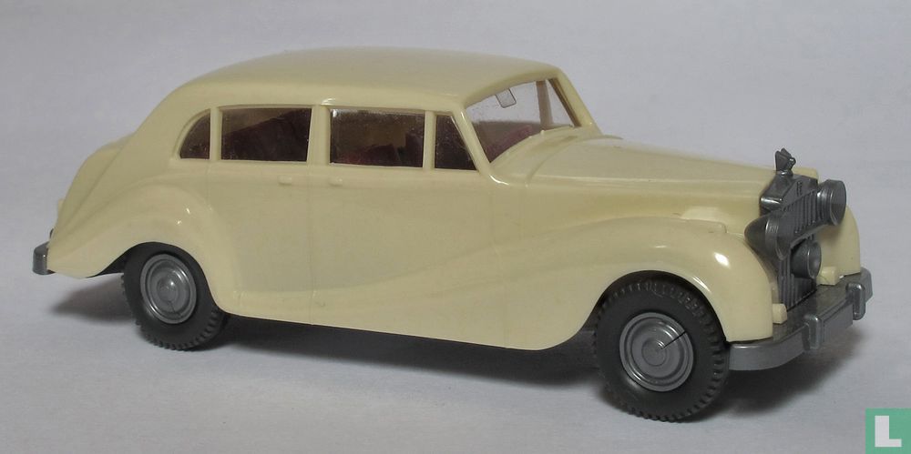 Rolls-Royce Silver Wraith