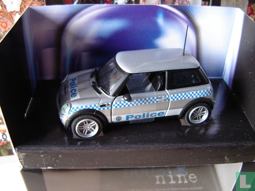 Mini Cooper 'Police'