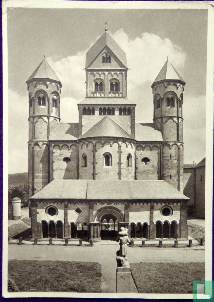 Basilika: Westwerk