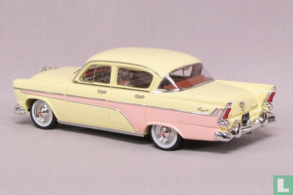 Chrysler Royal AP1 Sedan