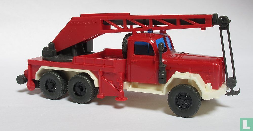 Magirus Uranus