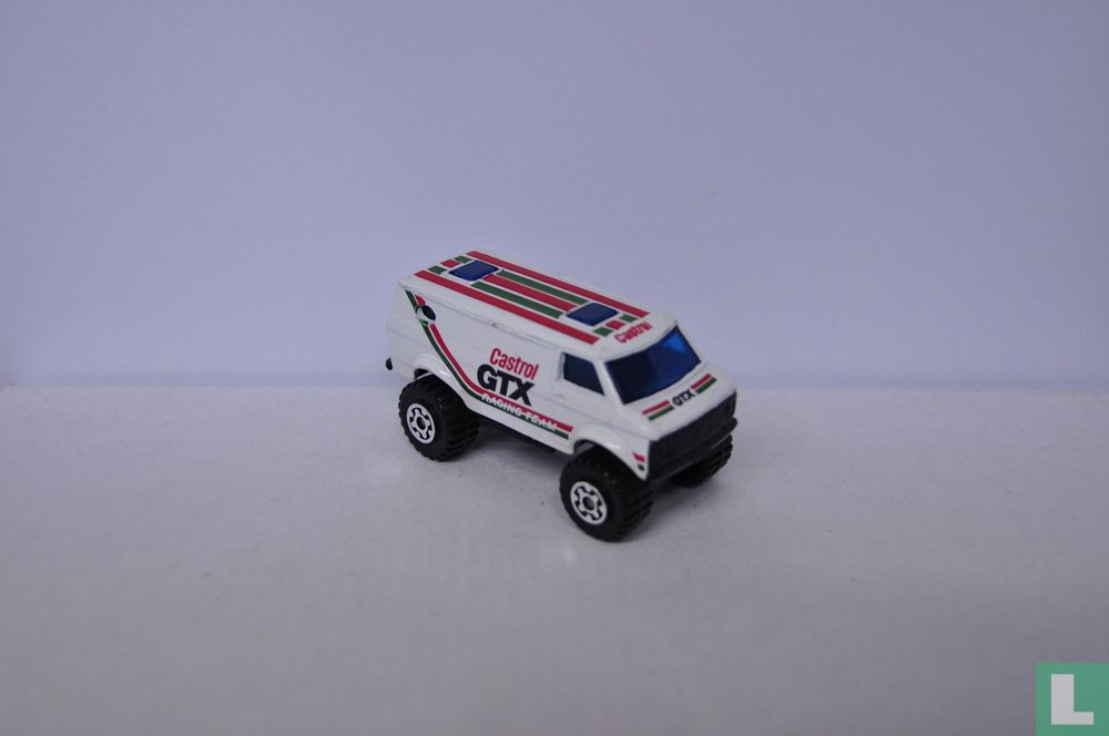 4x4 Chevy Van 'Castrol'