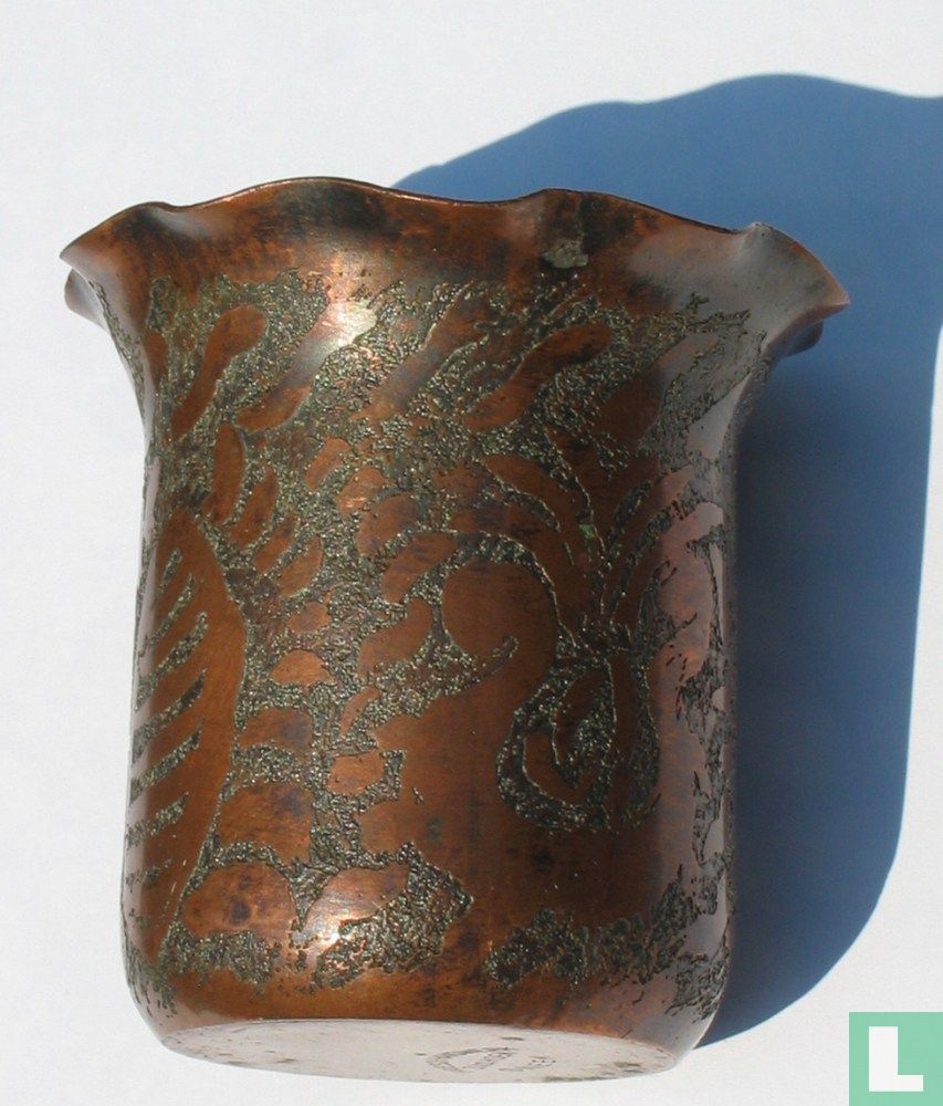 Spoon vase