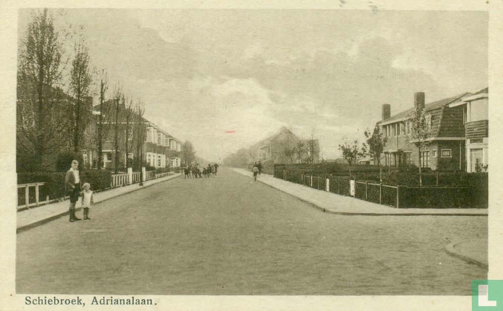 Schiebroek, Adrianalaan