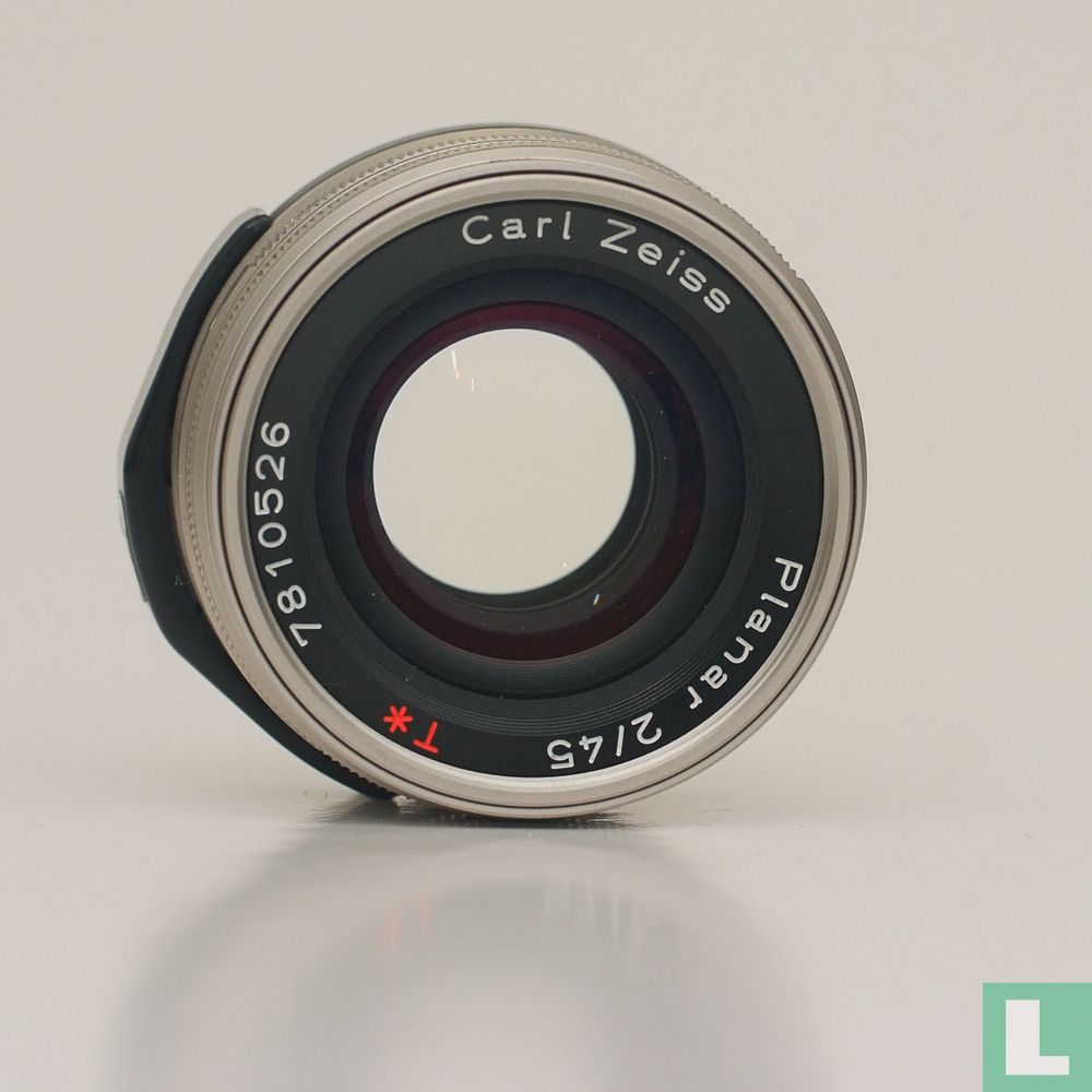 Planar 2/45