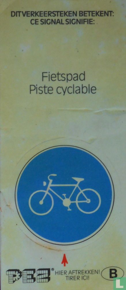 Fietspad Piste Cyclabe Pez