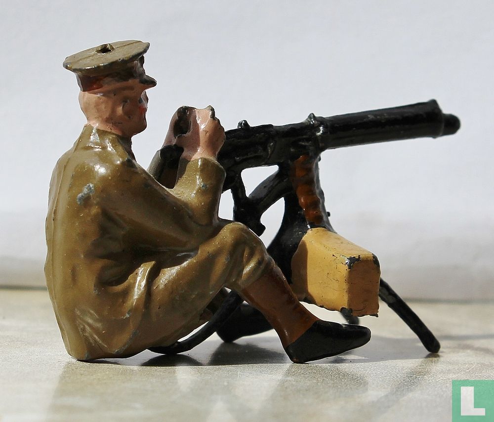 Machine Gun Section (sitting position)