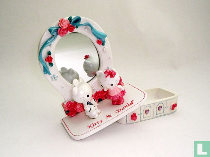 Hello Kitty bakje met spiegel - Hello Kitty - LastDodo