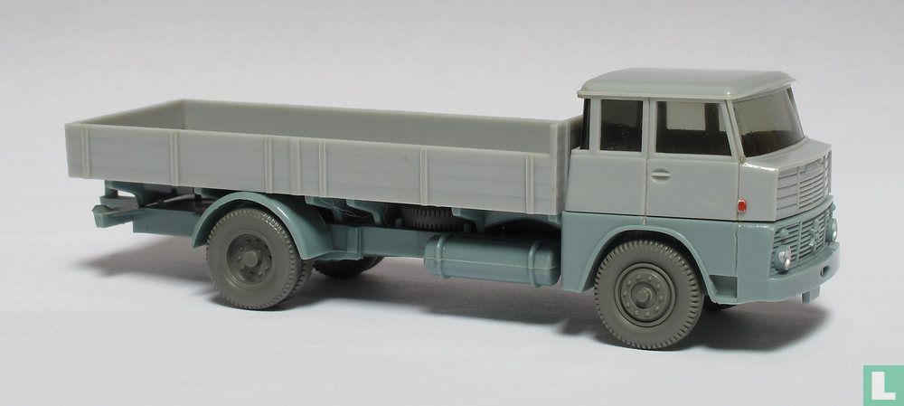 Henschel HS 14