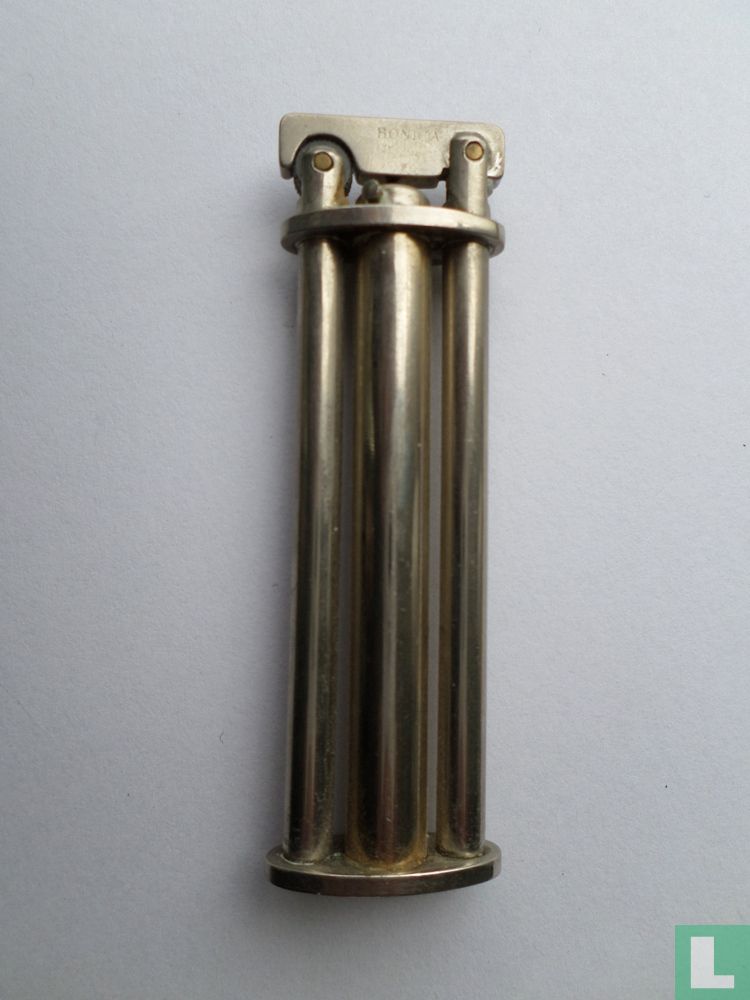 Bonica boxer