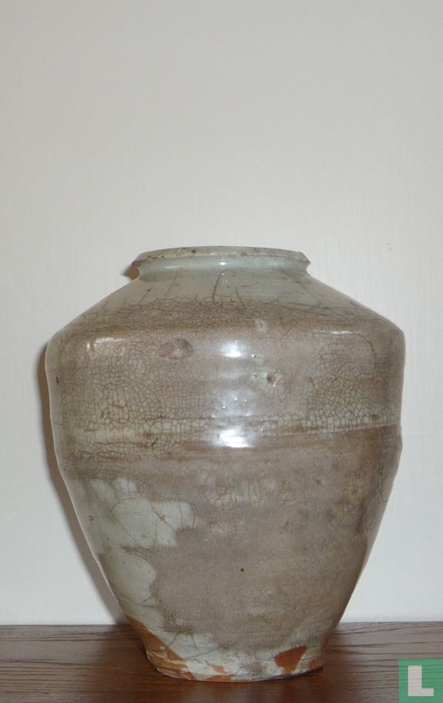 Urn