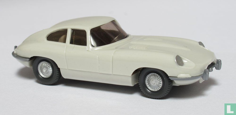 Jaguar E-type
