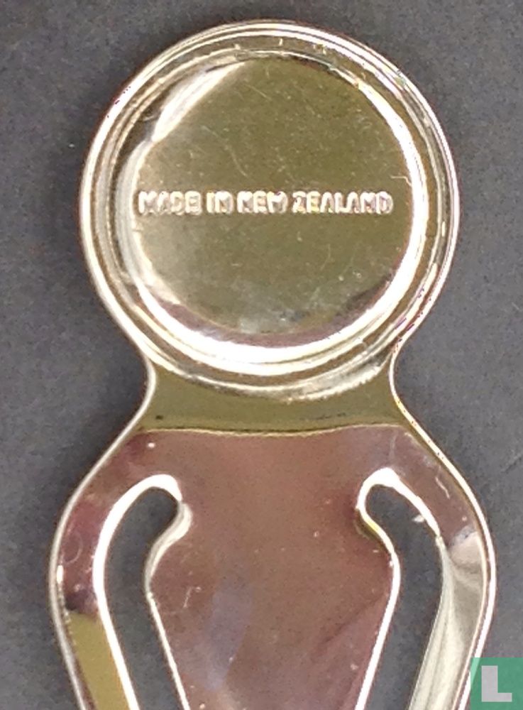 Den Bommel clip