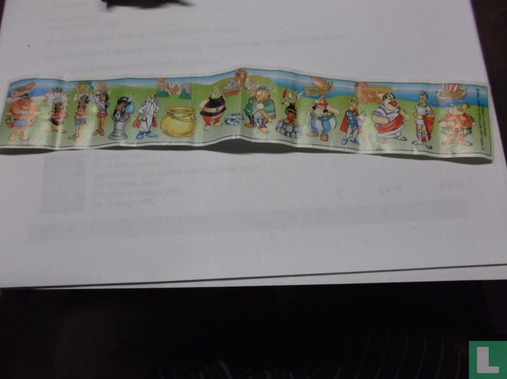 Package insert Asterix in America