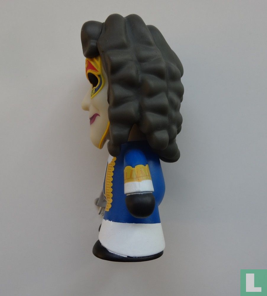Clockwork Robot Blue Titans Vinyls Figure