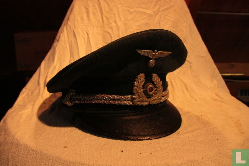 Allemand M. Schirmmutze