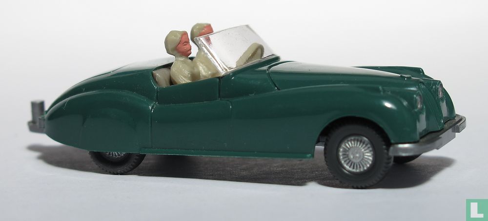 Jaguar XK