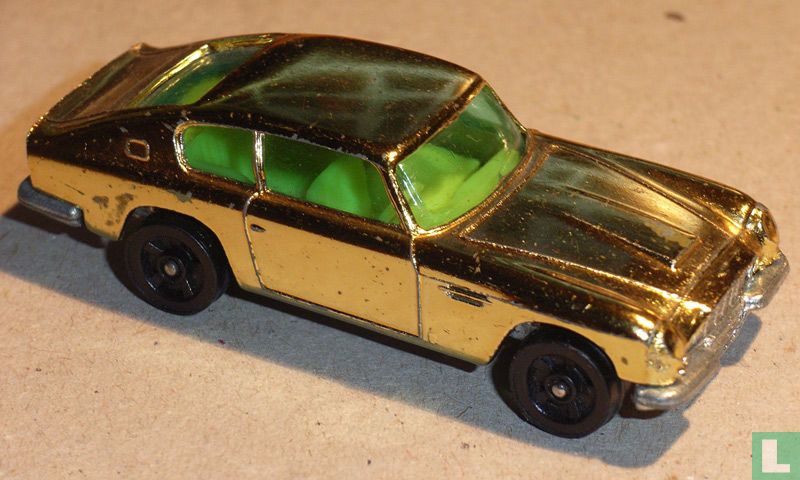 Aston Martin DB6